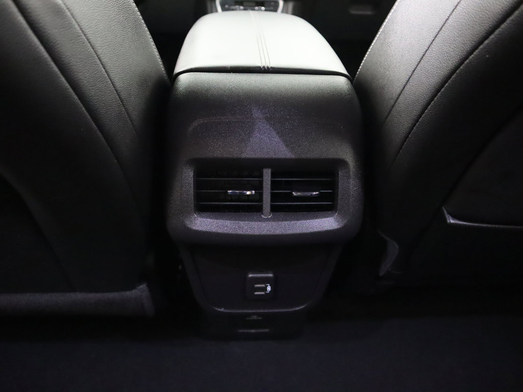 Used 2024 GMC Terrain SLT AWD/4WD image 52
