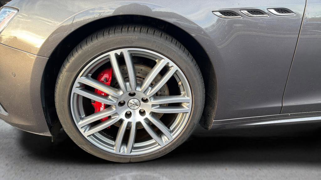 Used 2022 Maserati Ghibli Modena Q4 image 16