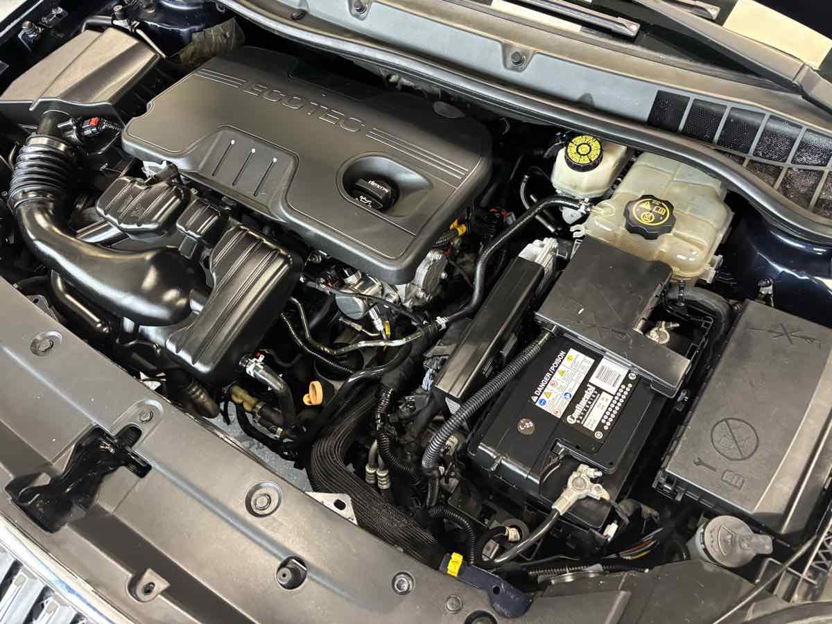 Used 2015 Buick Verano image 28