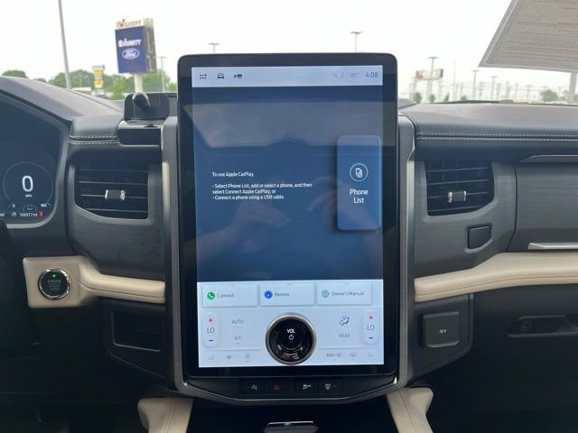 Used 2024 Ford Expedition Platinum AWD/4WD image 13