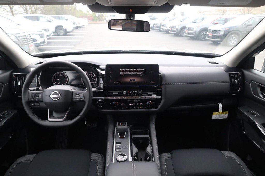 New 2026 Nissan Pathfinder SV AWD/4WD image 7