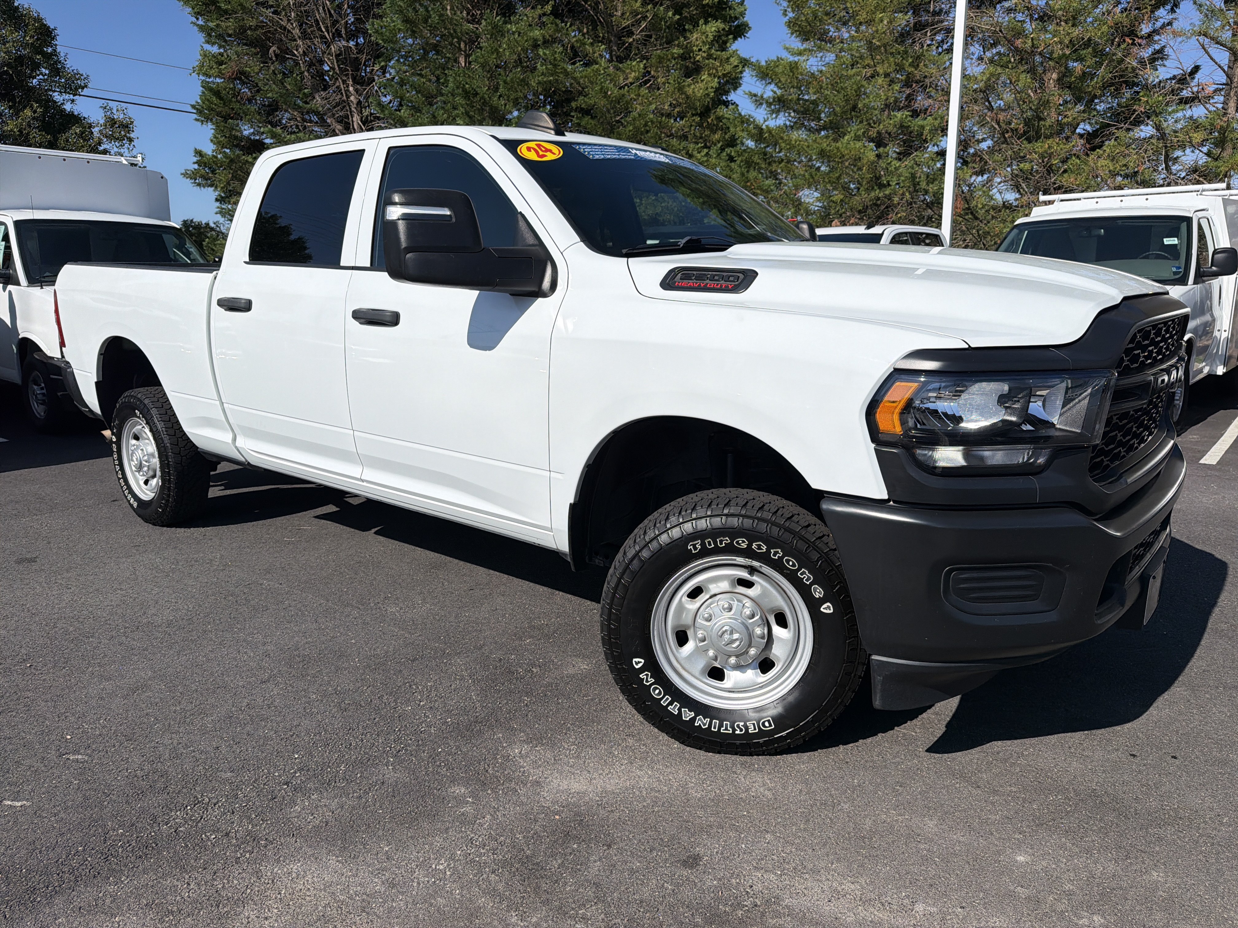 Used 2024 RAM 2500 Tradesman AWD/4WD image 2