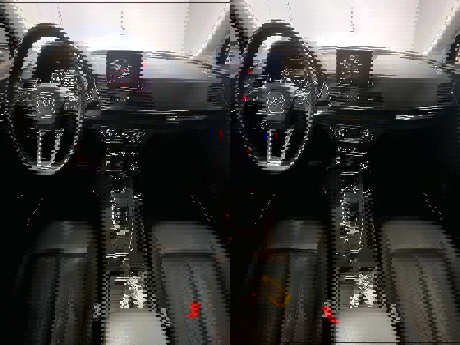 Used 2020 Audi Q5 Prestige w/ Prestige Package image 16