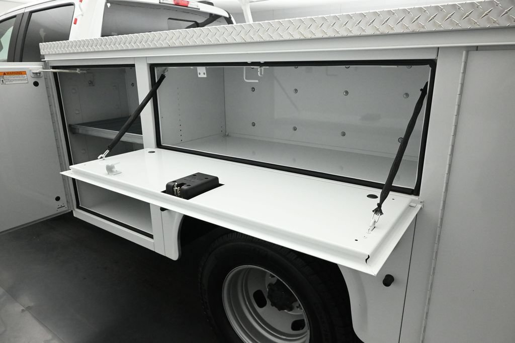 New 2026 Ford F350 XL w/ XL Chrome Package RWD image 20