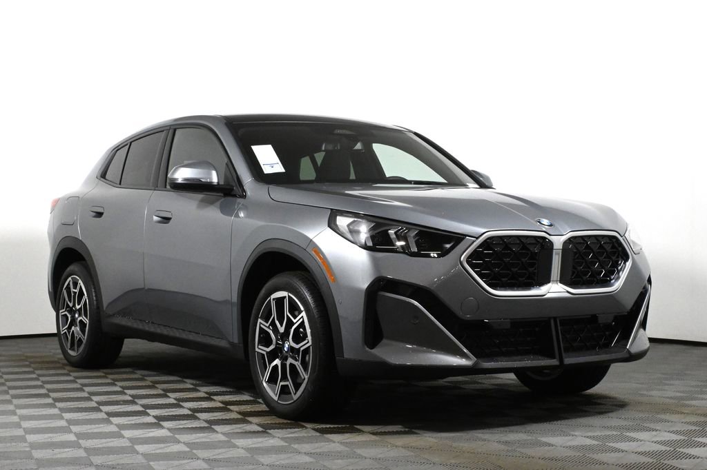 Certified 2025 BMW X2 xDrive28i w/ Technology Package image 9