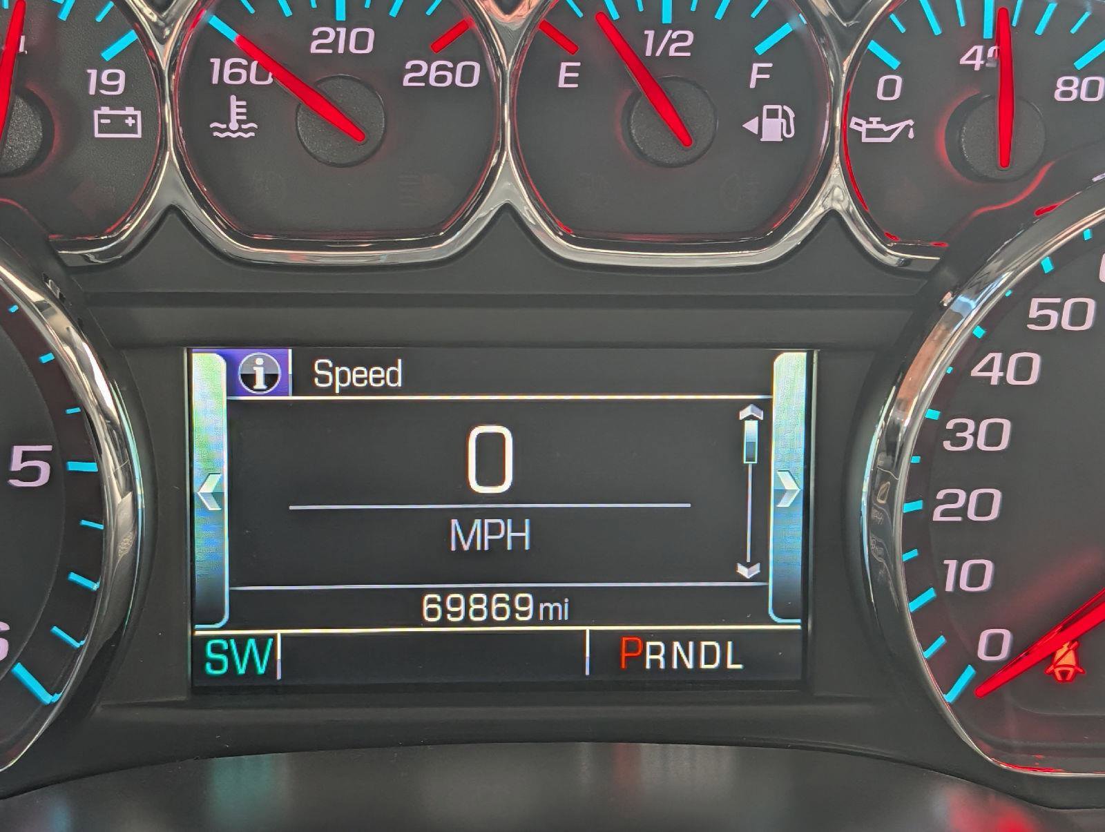 Used 2018 Chevrolet Silverado 1500 High Country image 23