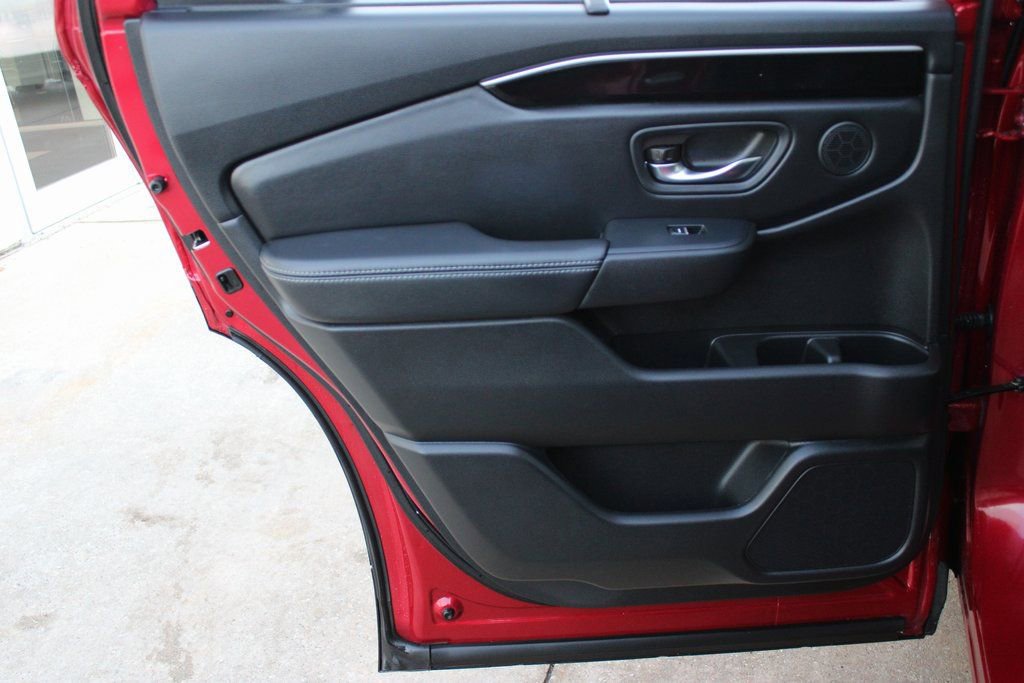 Used 2023 Honda Pilot Touring image 23