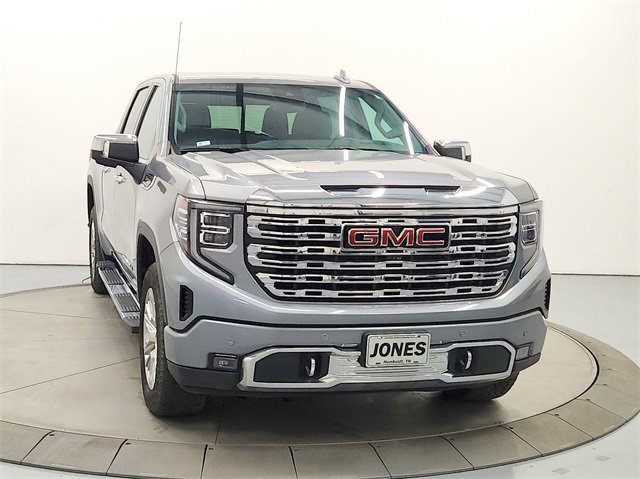 Used 2023 GMC Sierra 1500 Denali w/ Technology Package image 2