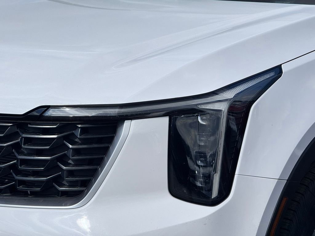 New 2026 Kia Sorento LX FWD image 10