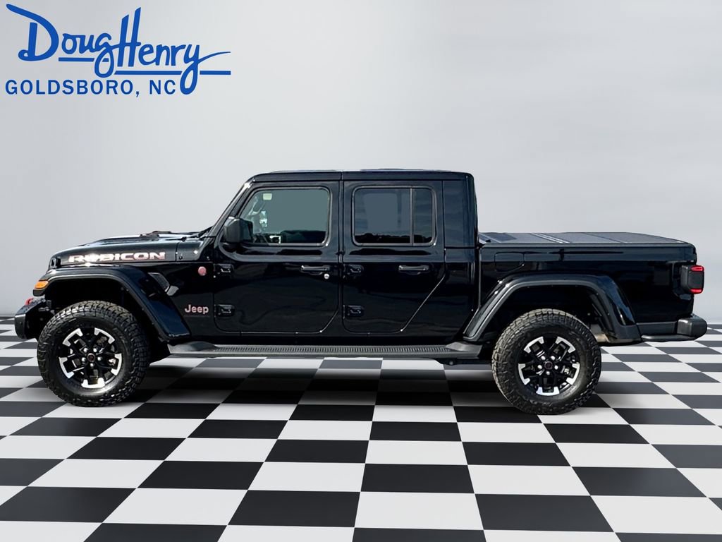 Used 2024 Jeep Gladiator Rubicon image 2