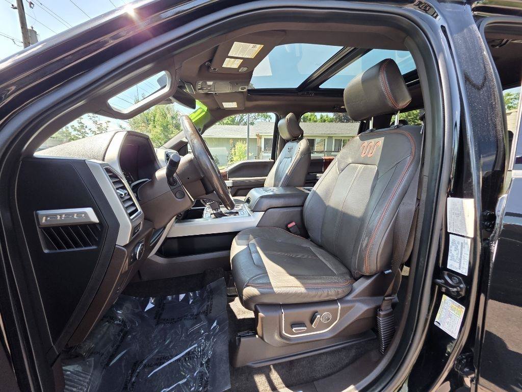 Used 2016 Ford F150 King Ranch w/ Equipment Group 601A Luxury AWD/4WD image 15