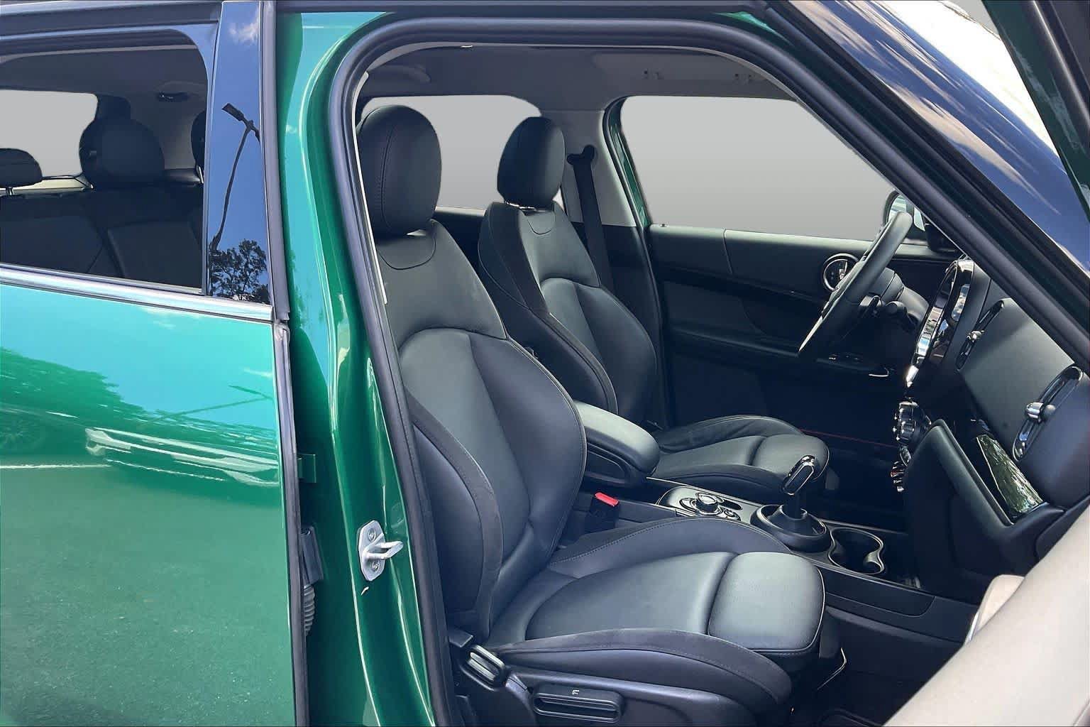 Used 2024 MINI Cooper Countryman S w/ Signature Upholstery Package AWD/4WD image 8