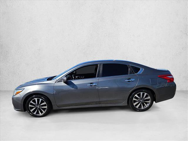 Used 2017 Nissan Altima 2.5 SV image 9