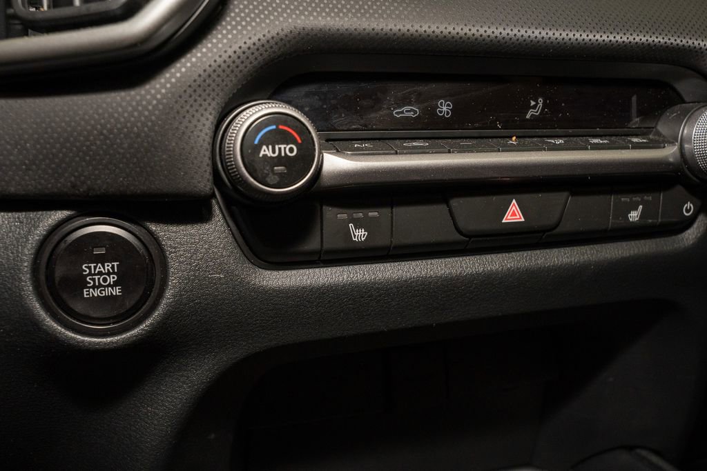 Used 2025 MAZDA CX-50 AWD 2.5 S w/ Premium Package image 16