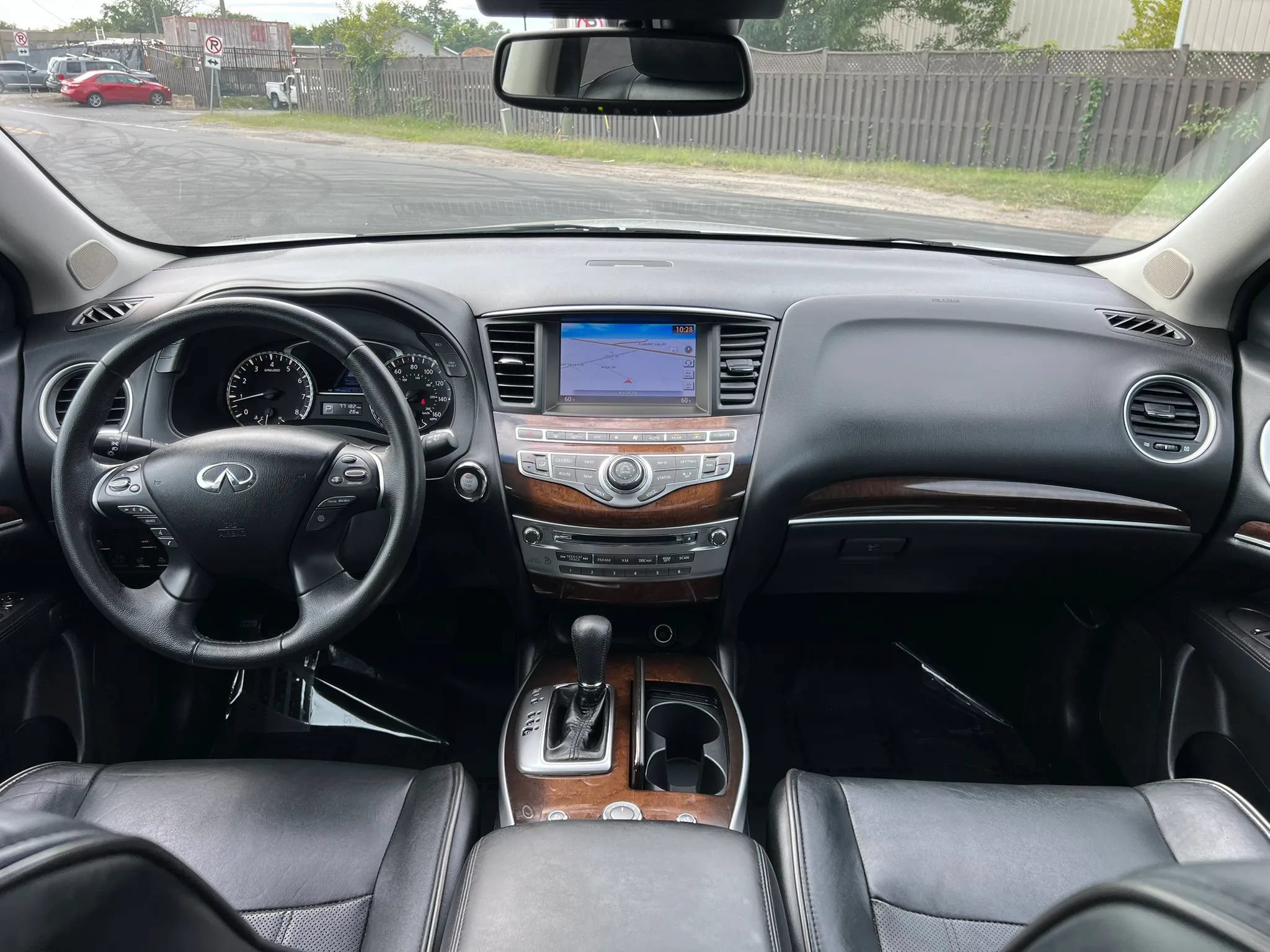 Used 2013 INFINITI JX35 AWD w/ Premium Pkg image 23