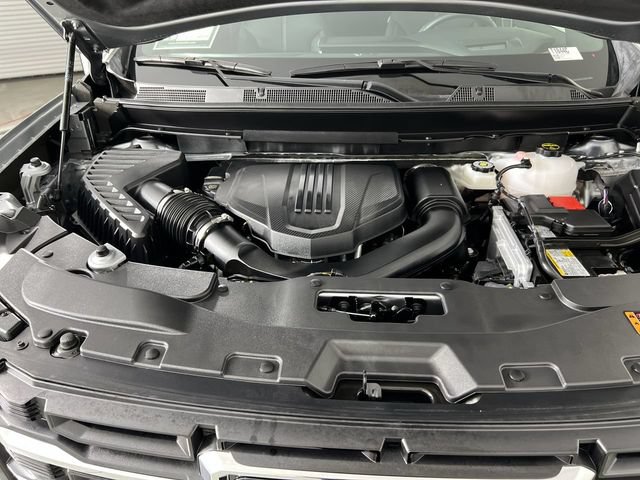 Used 2026 GMC Acadia Elevation w/ Elevation Premium Package FWD image 30