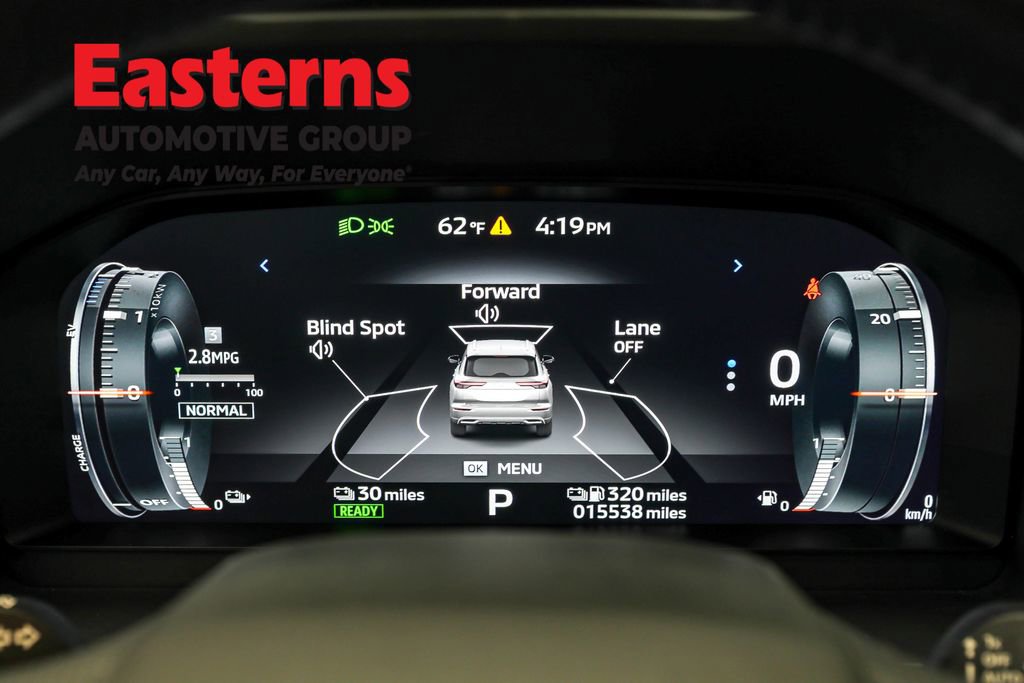 Used 2023 Mitsubishi Outlander SE image 17