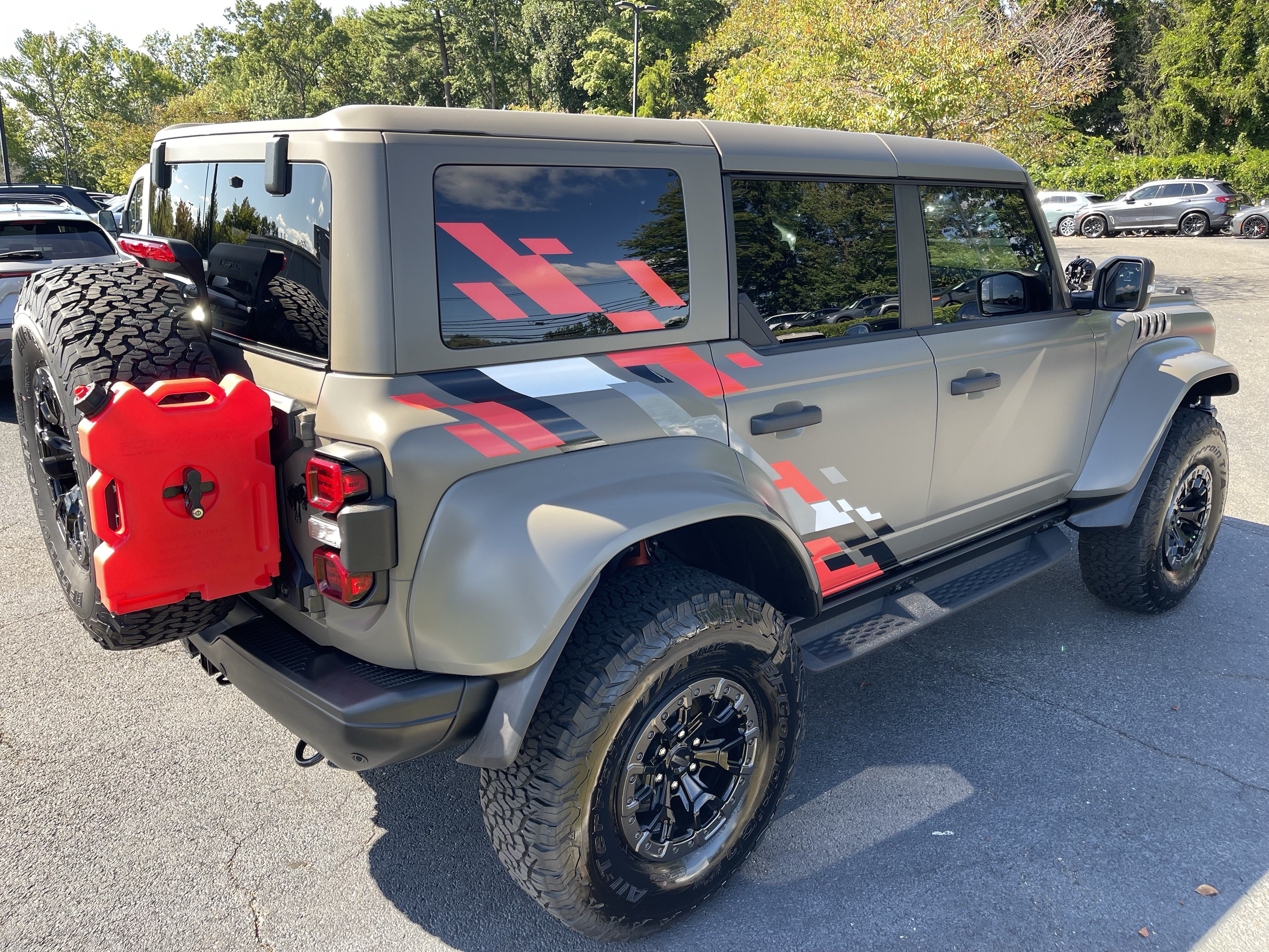 Used 2025 Ford Bronco Raptor AWD/4WD image 6