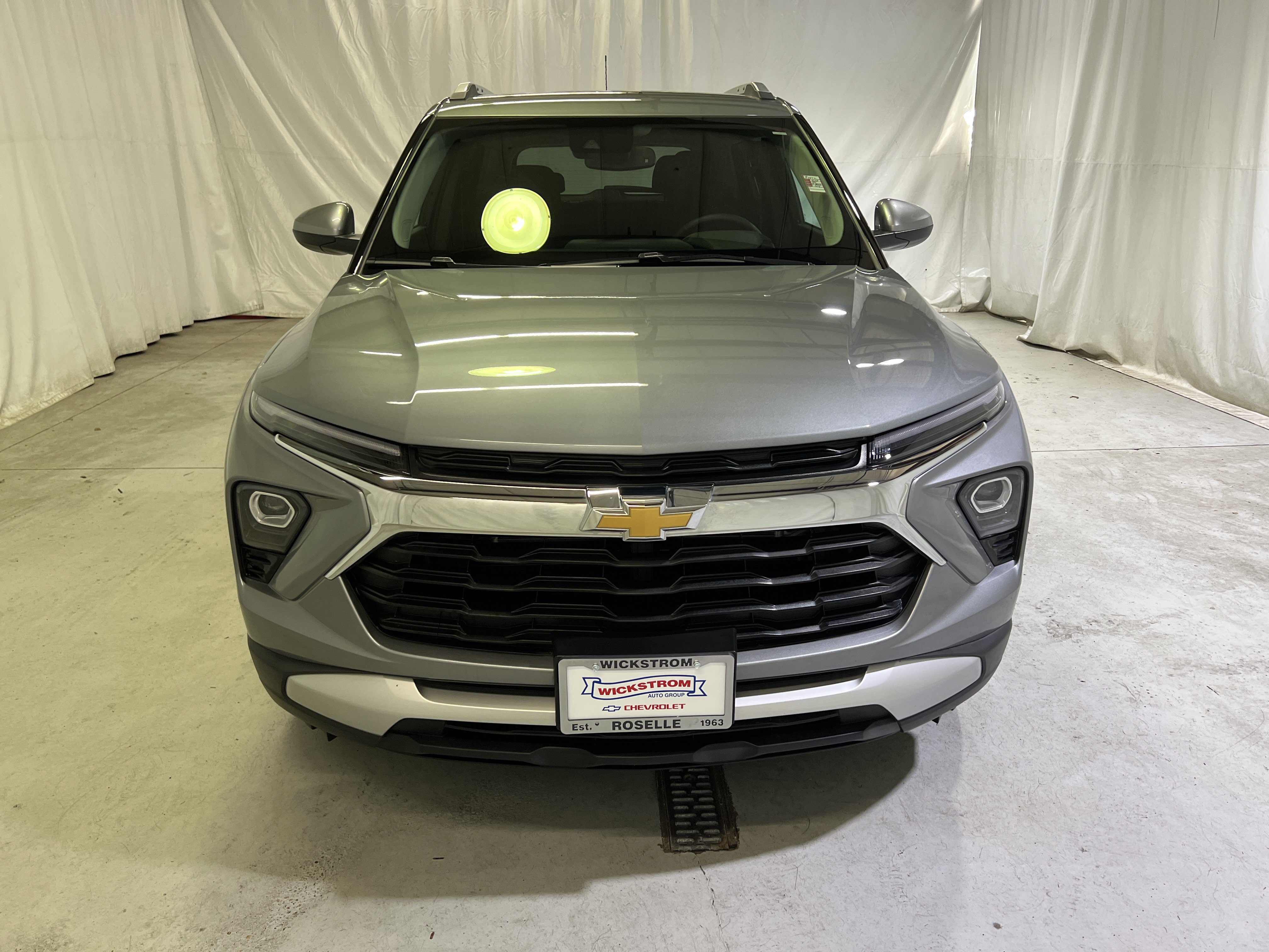 Certified 2025 Chevrolet TrailBlazer LT w/ Convenience Package FWD image 3