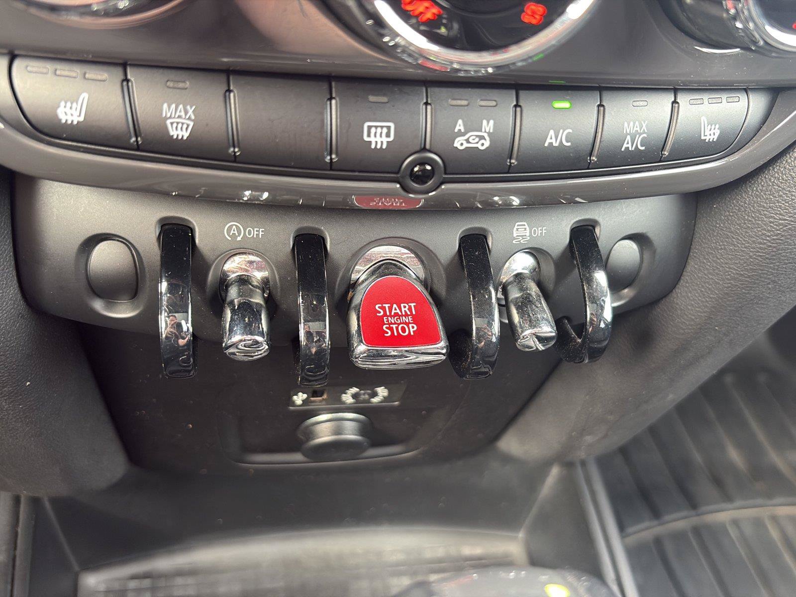 Used 2017 MINI Cooper Countryman ALL4 AWD/4WD image 46