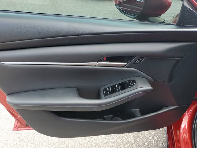 Used 2020 MAZDA MAZDA3 Sedan w/ Select Package image 17