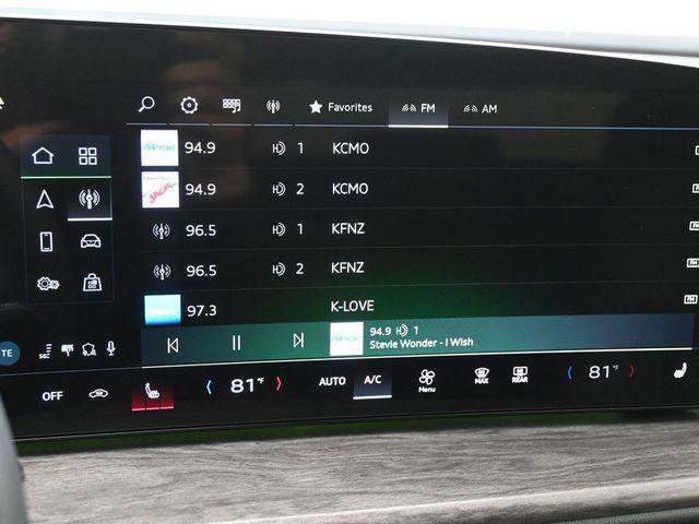 Certified 2025 Audi Q5 Premium w/ Convenience Package image 19