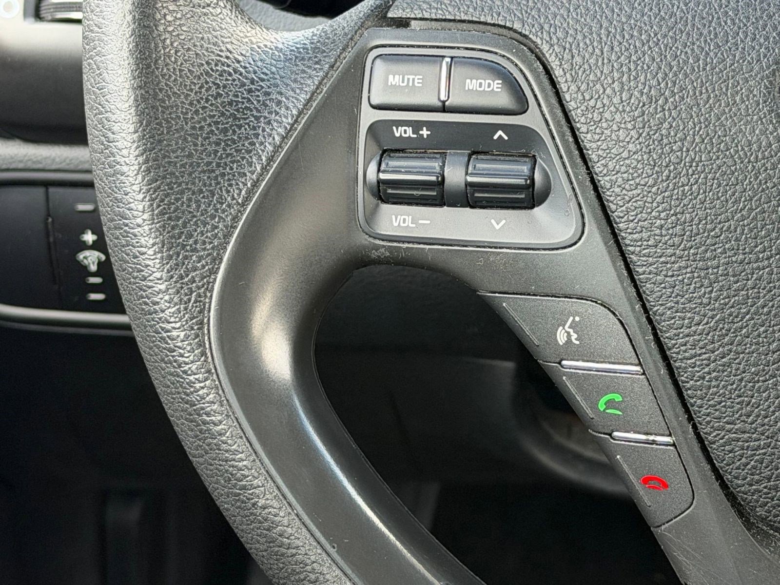 Used 2018 Kia Forte LX w/ LX Popular Package image 15