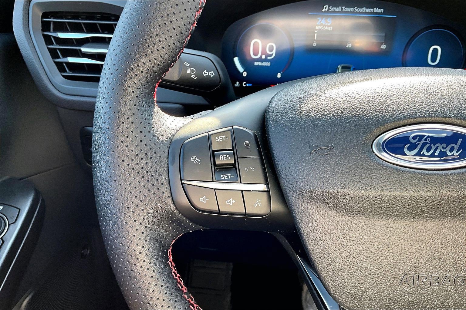 Used 2026 Ford Escape ST-Line Elite w/ Premium Technology Package AWD/4WD image 22