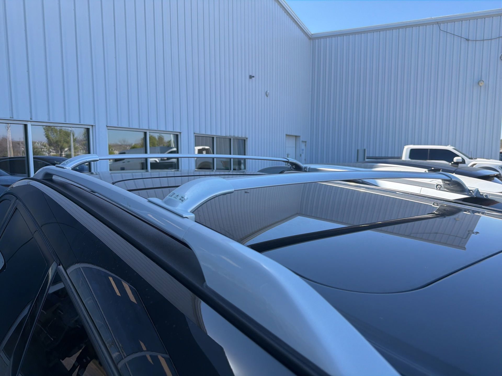 Used 2020 Nissan Pathfinder Platinum image 7