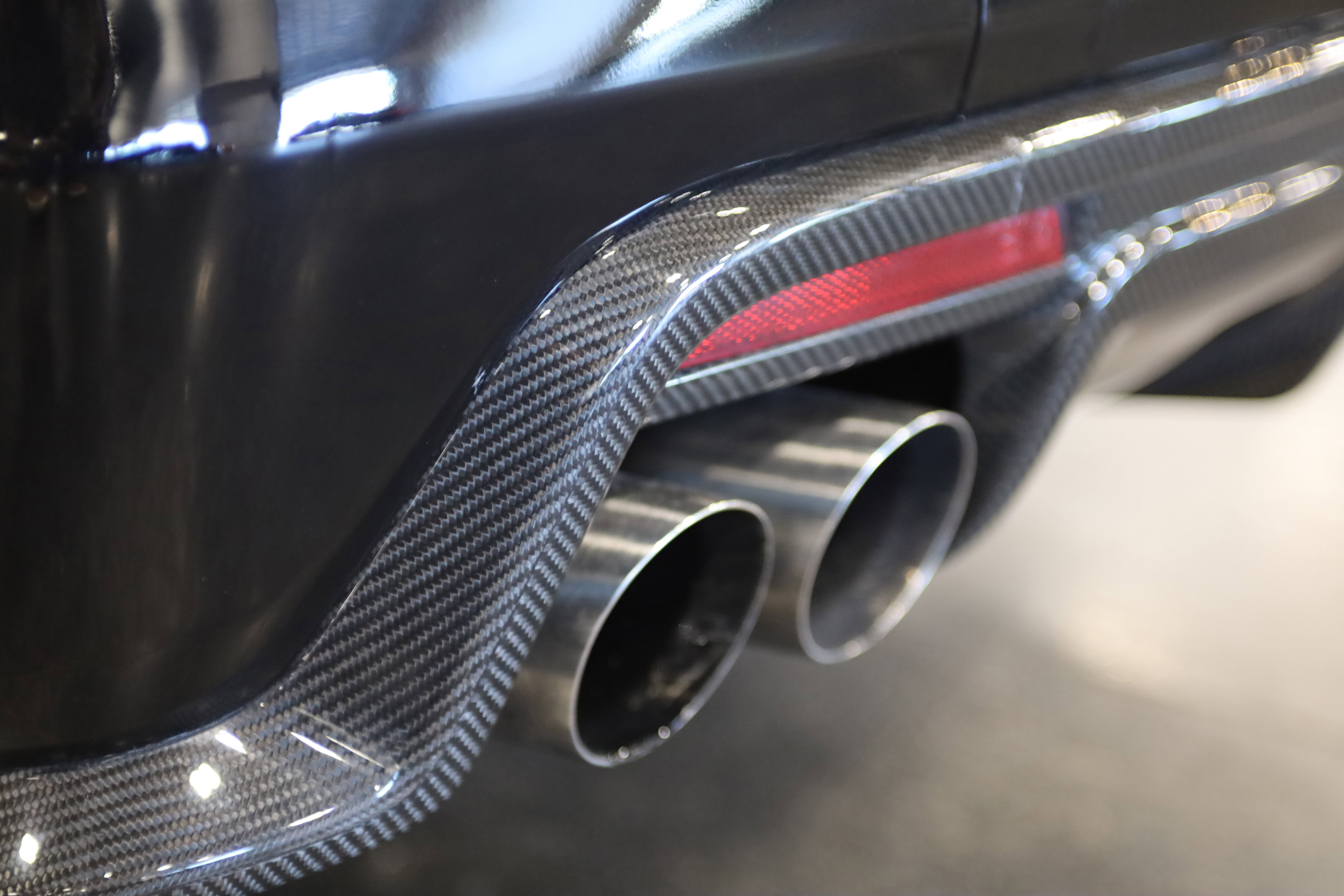 Used 2016 Cadillac CTS V w/ Carbon Fiber Package RWD image 52