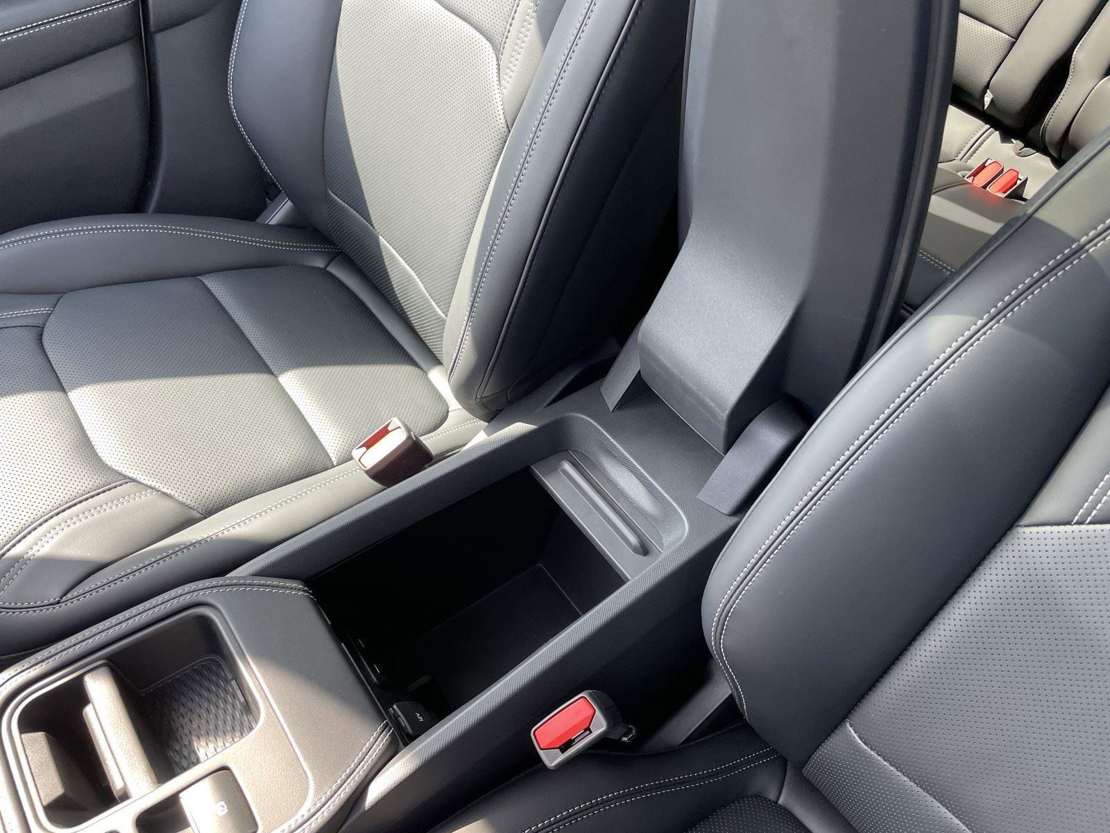 New 2026 Ford Mustang Mach-E Premium image 25