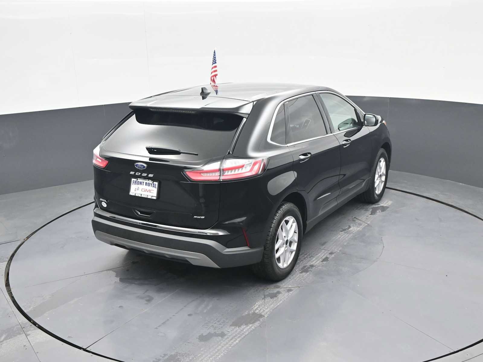 Used 2023 Ford Edge SEL AWD/4WD image 34