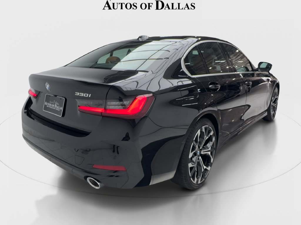 Used 2026 BMW 330i Sedan w/ Premium Package RWD image 8