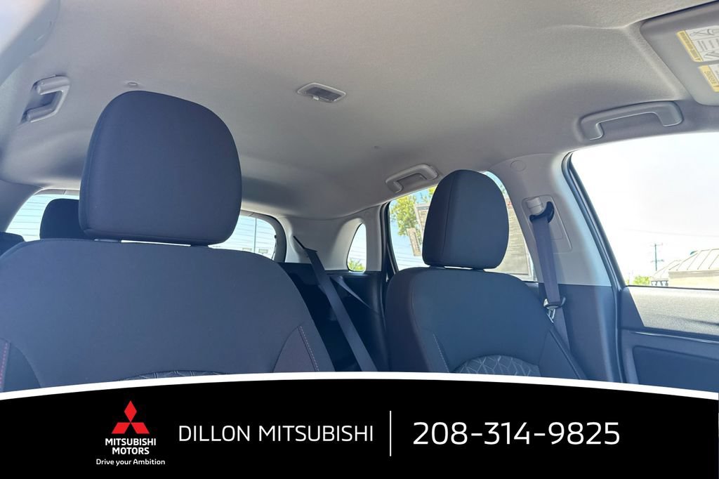 New 2026 Mitsubishi Outlander Sport LE AWD/4WD image 17