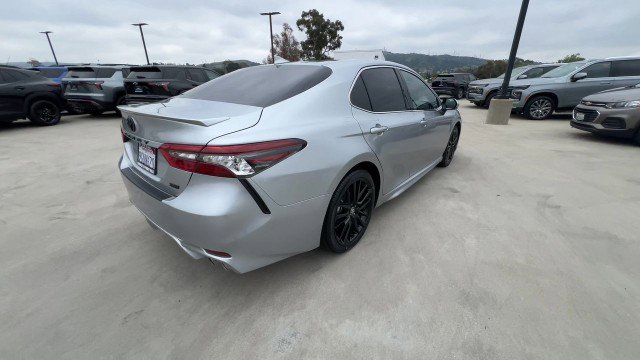 Used 2023 Toyota Camry XSE FWD image 8