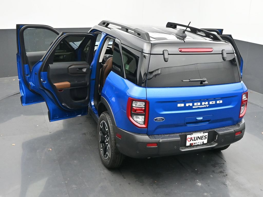 New 2025 Ford Bronco Sport Outer Banks w/ Outer Banks Tech Package+ image 62