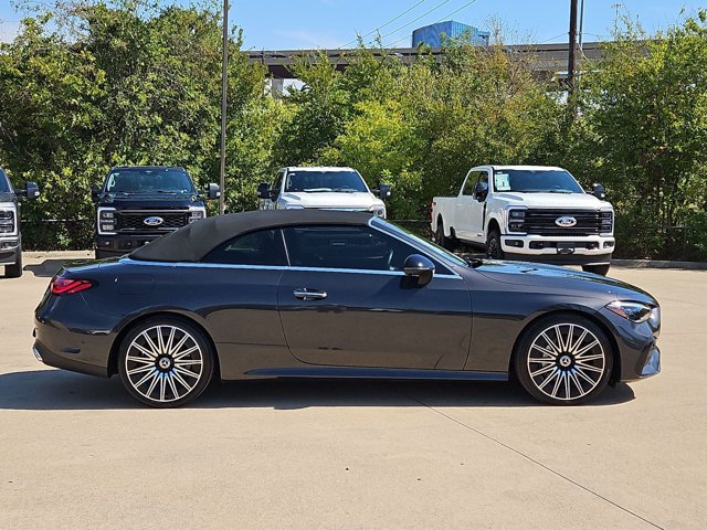 Used 2024 Mercedes-Benz CLE 300 4MATIC Cabriolet image 4