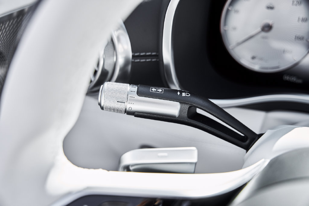 Used 2026 Mercedes-Benz Maybach SL 680 image 57