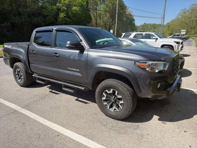 Used 2020 Toyota Tacoma TRD Off-Road AWD/4WD image 14