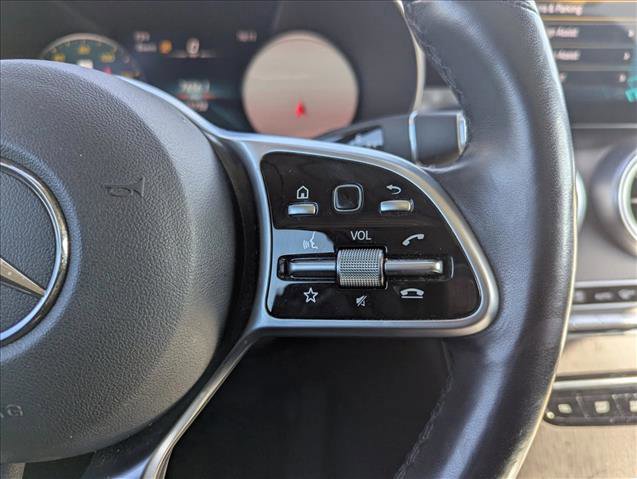 Used 2021 Mercedes-Benz GLC 300 4MATIC image 14