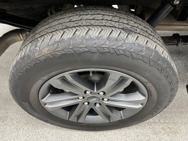 Used 2023 Ford F150 Lariat w/ Equipment Group 502A High AWD/4WD image 17