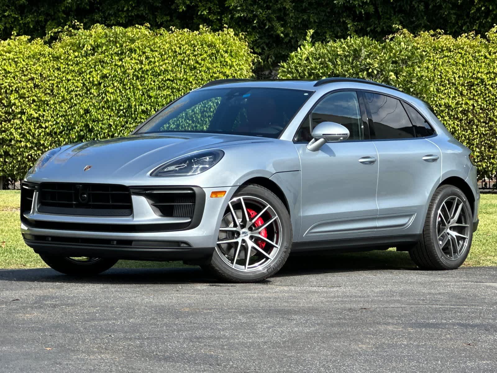 New 2026 Porsche Macan S AWD/4WD image 1