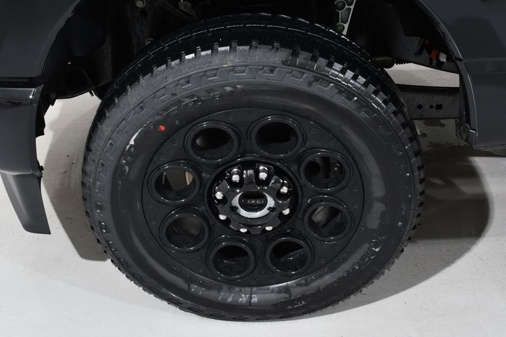 New 2026 Ford F350 Lariat w/ Black Appearance Package image 26