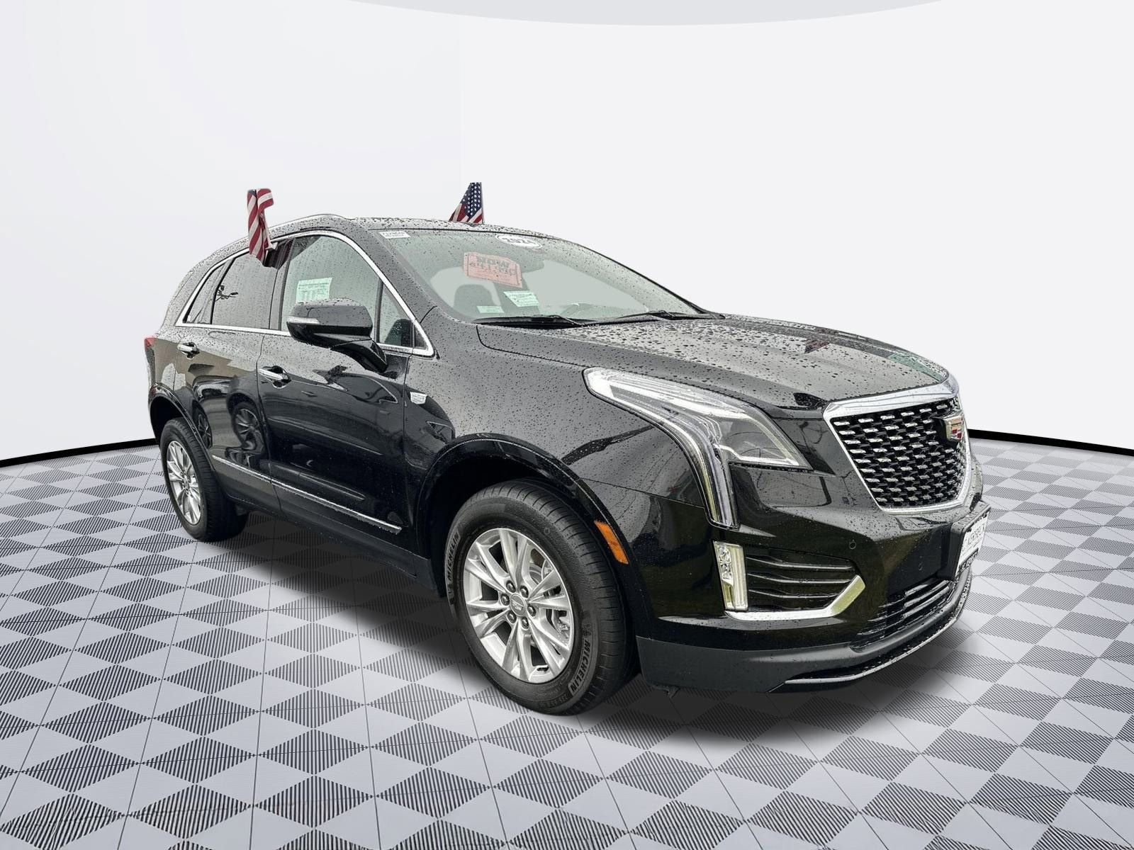 Certified 2024 Cadillac XT5 Luxury w/ LPO, Floor Liner Package image 4