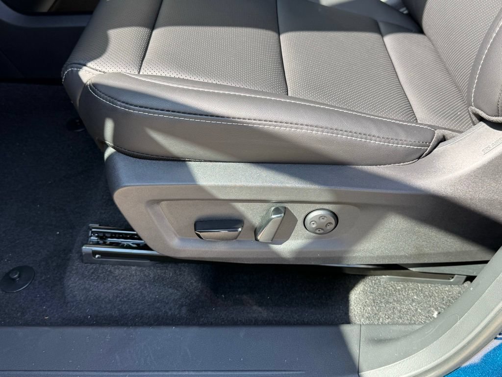New 2026 Nissan Murano SL w/ Comfort Package AWD/4WD image 17
