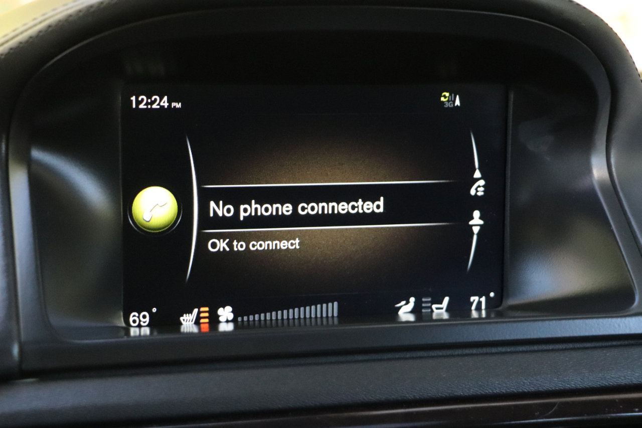 Used 2016 Volvo XC70 T5 Platinum w/ Climate Package image 29