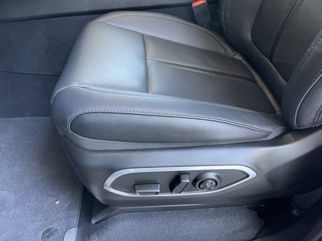 New 2026 Jeep Grand Wagoneer Limited AWD/4WD image 17