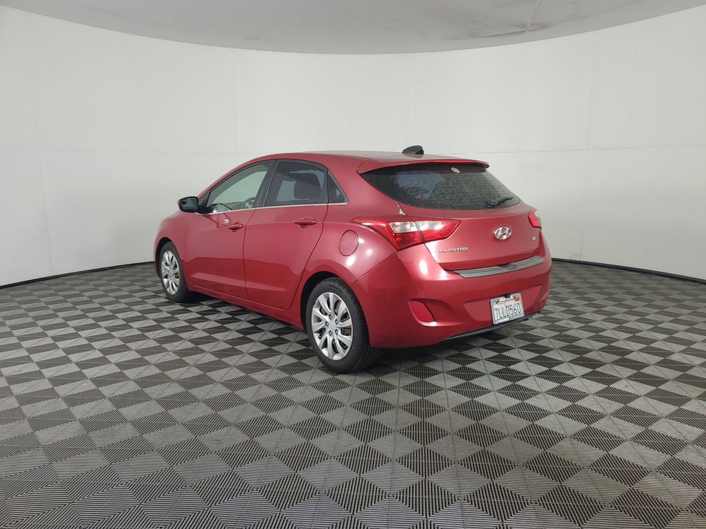 Used 2016 Hyundai Elantra GT FWD image 6