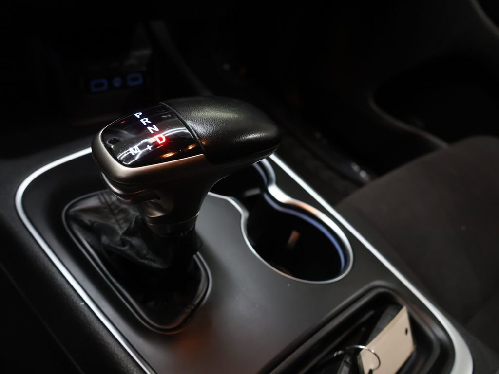 Used 2020 Dodge Durango SXT AWD/4WD image 25