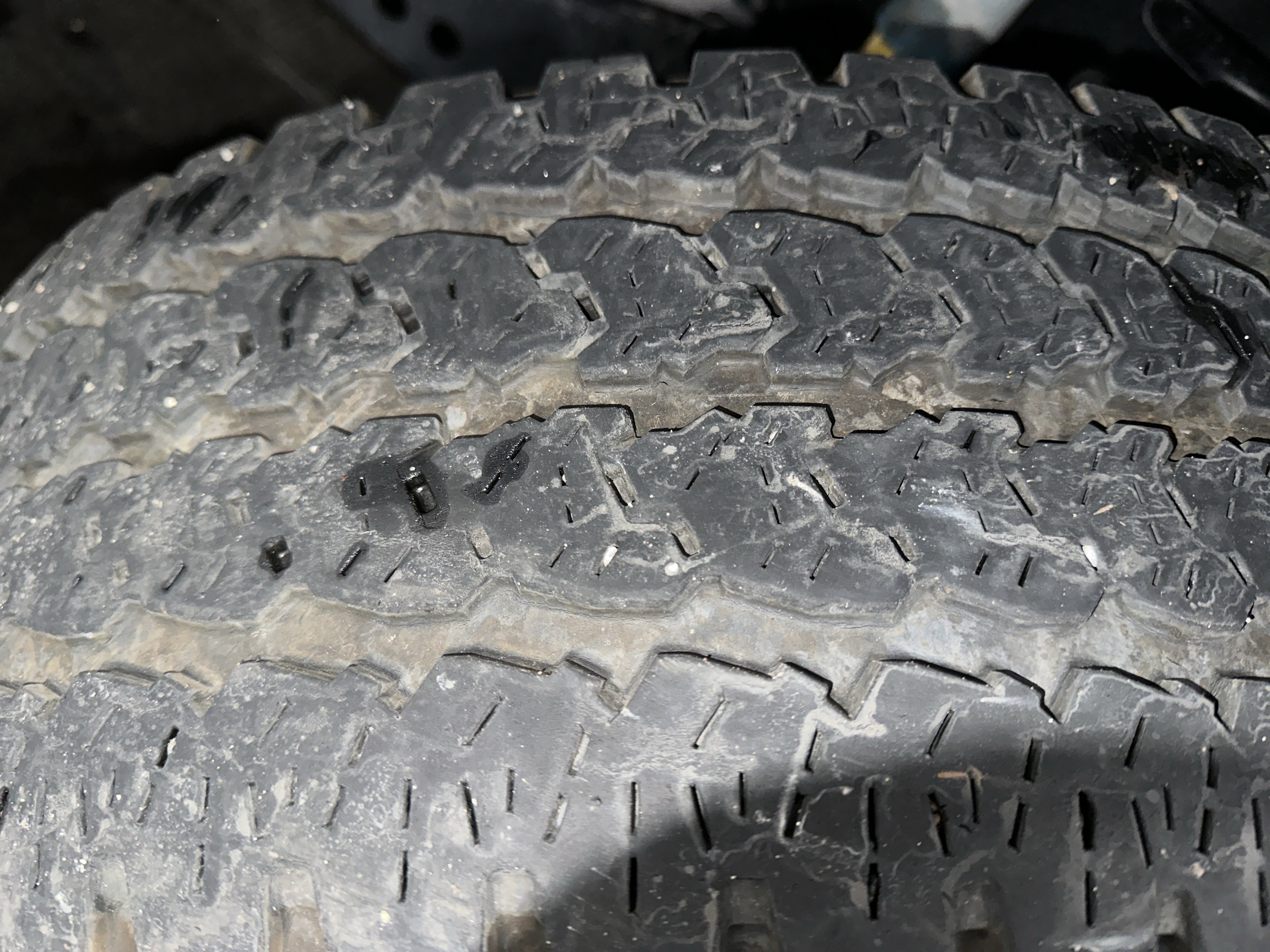 Used 2025 RAM 2500 Laramie AWD/4WD image 13